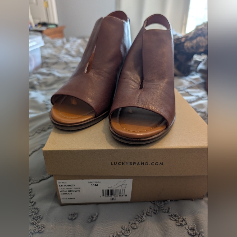Lucky Brand Women's Brown Peep Toe Shoes